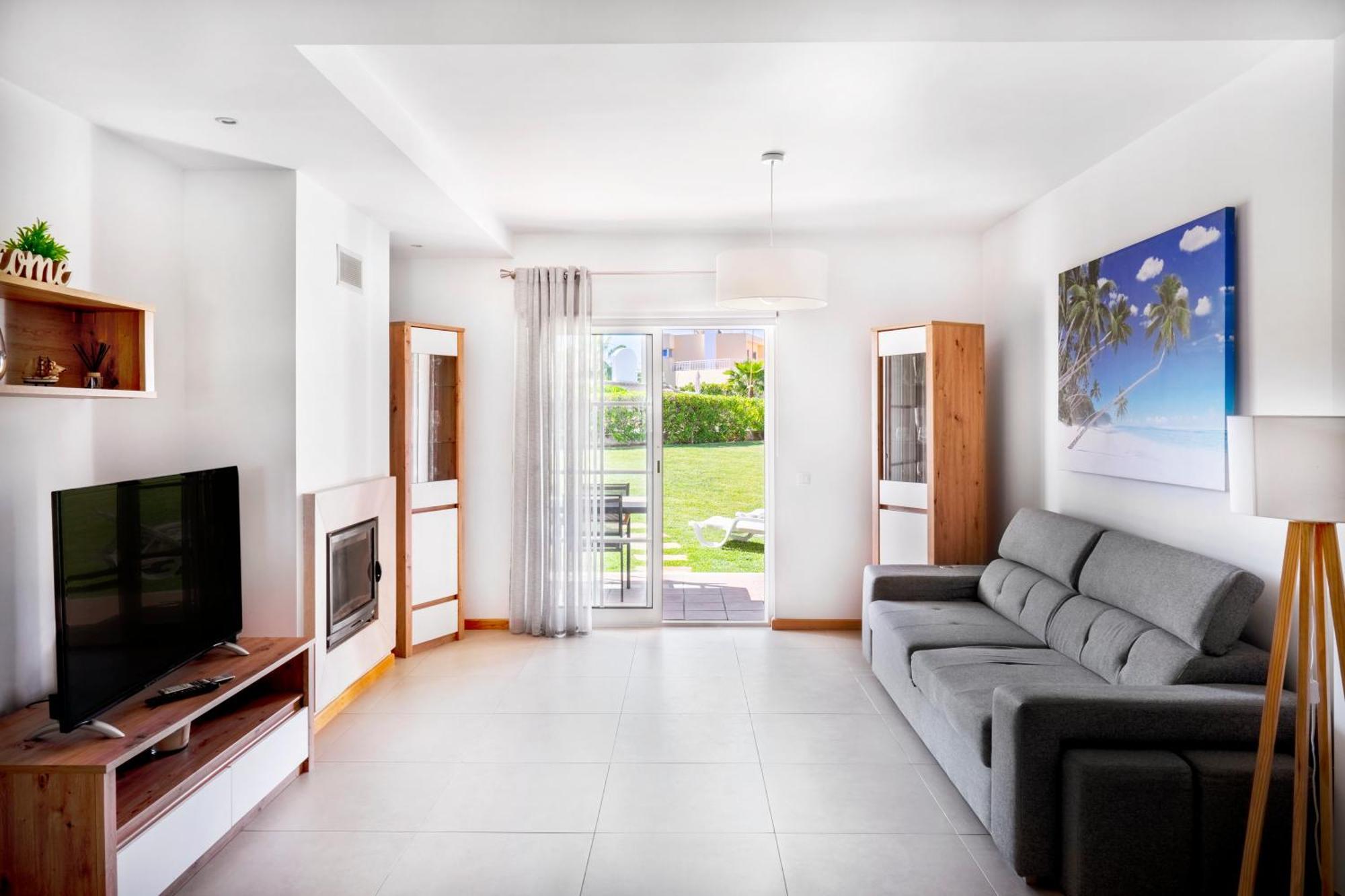 Apartamento No Condominio Baia Village Com Piscina Αλμπουφέιρα Εξωτερικό φωτογραφία