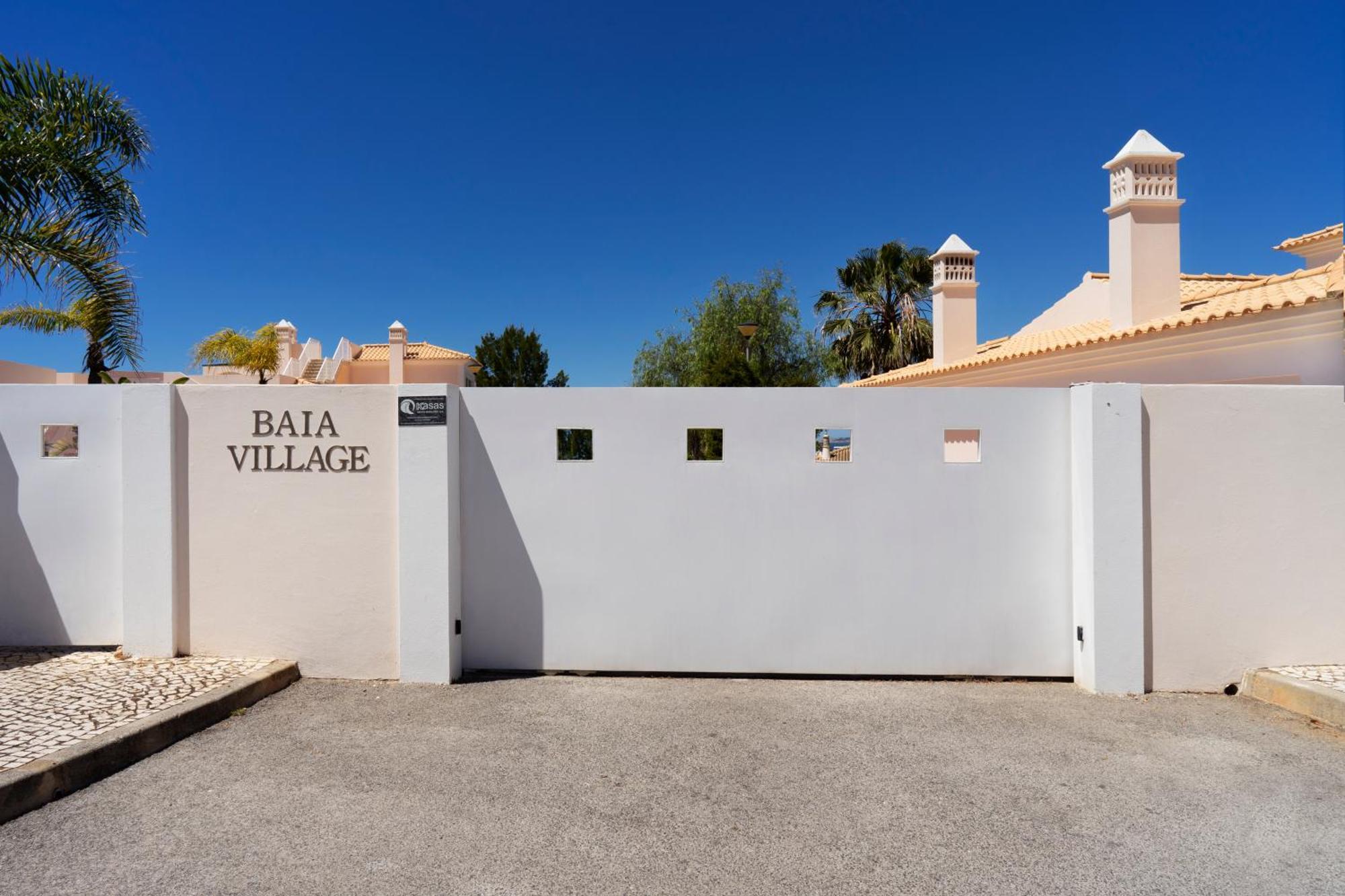 Apartamento No Condominio Baia Village Com Piscina Αλμπουφέιρα Εξωτερικό φωτογραφία
